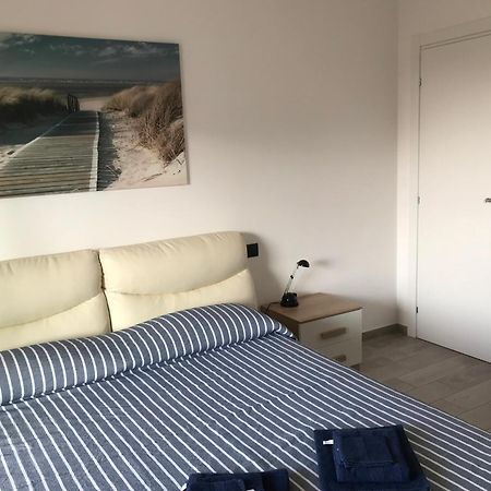 Apartamento La Conchiglia A Marina Marina Di Carrara Exterior foto