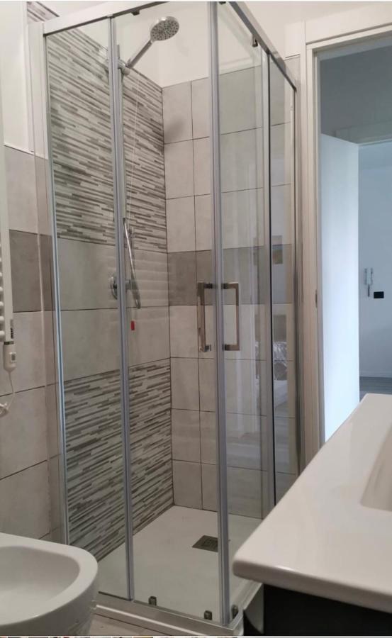 Apartamento La Conchiglia A Marina Marina Di Carrara Exterior foto